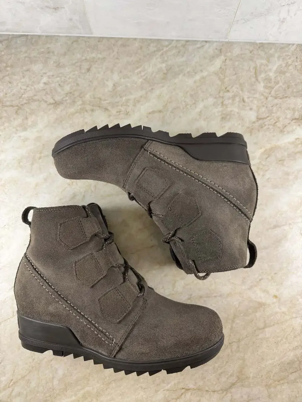 Sorel Evie Lace Waterproof Suede Wedge Ankle Booties Brown Women’s Size 8